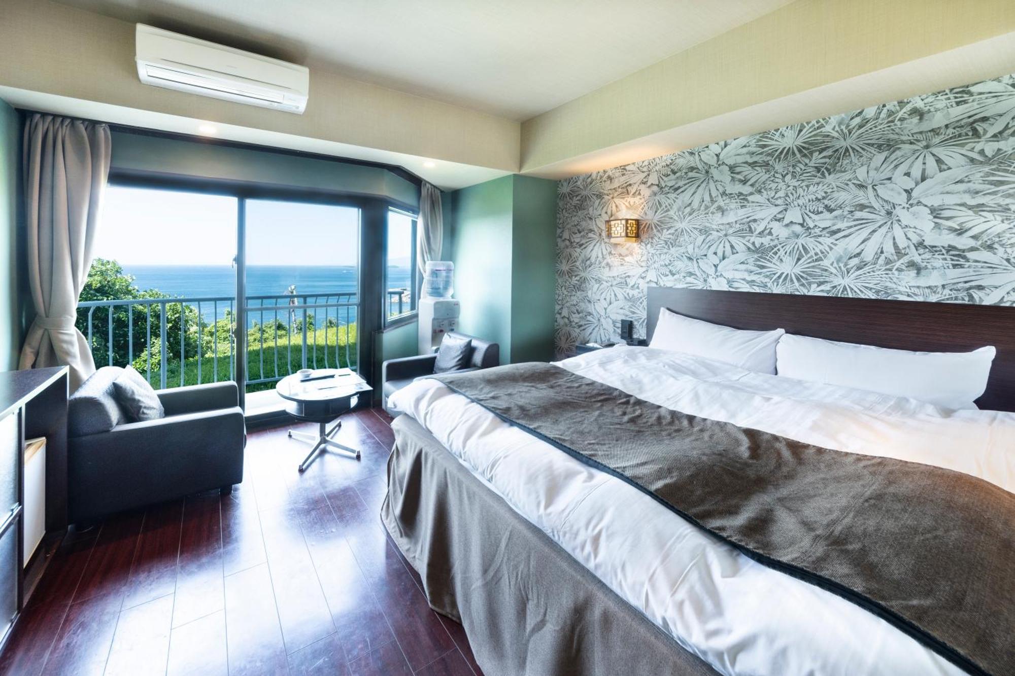 Isahaya Nagasaki Chapel Coconuts Hotel ＆Resort מראה חיצוני תמונה