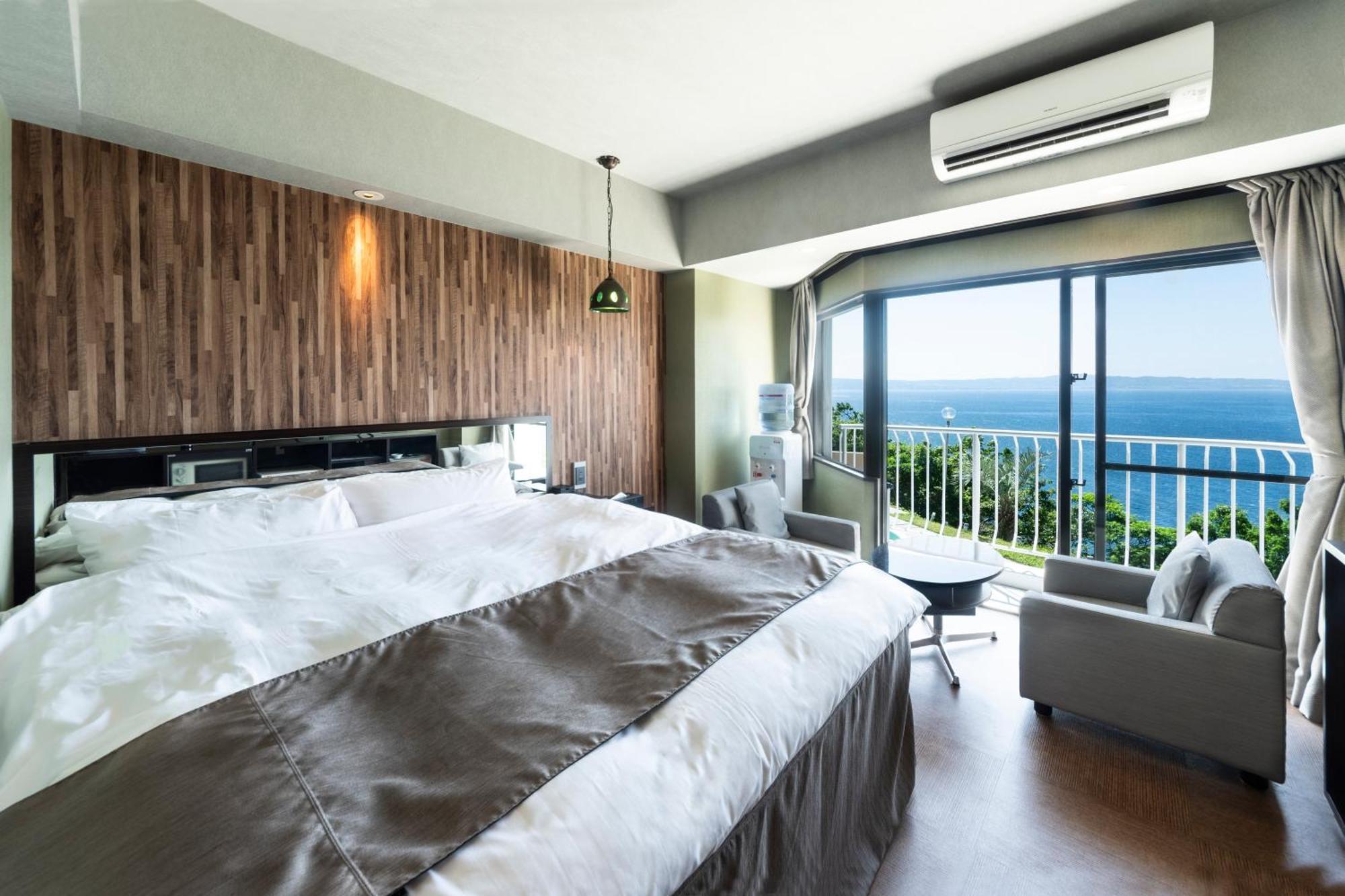 Isahaya Nagasaki Chapel Coconuts Hotel ＆Resort מראה חיצוני תמונה